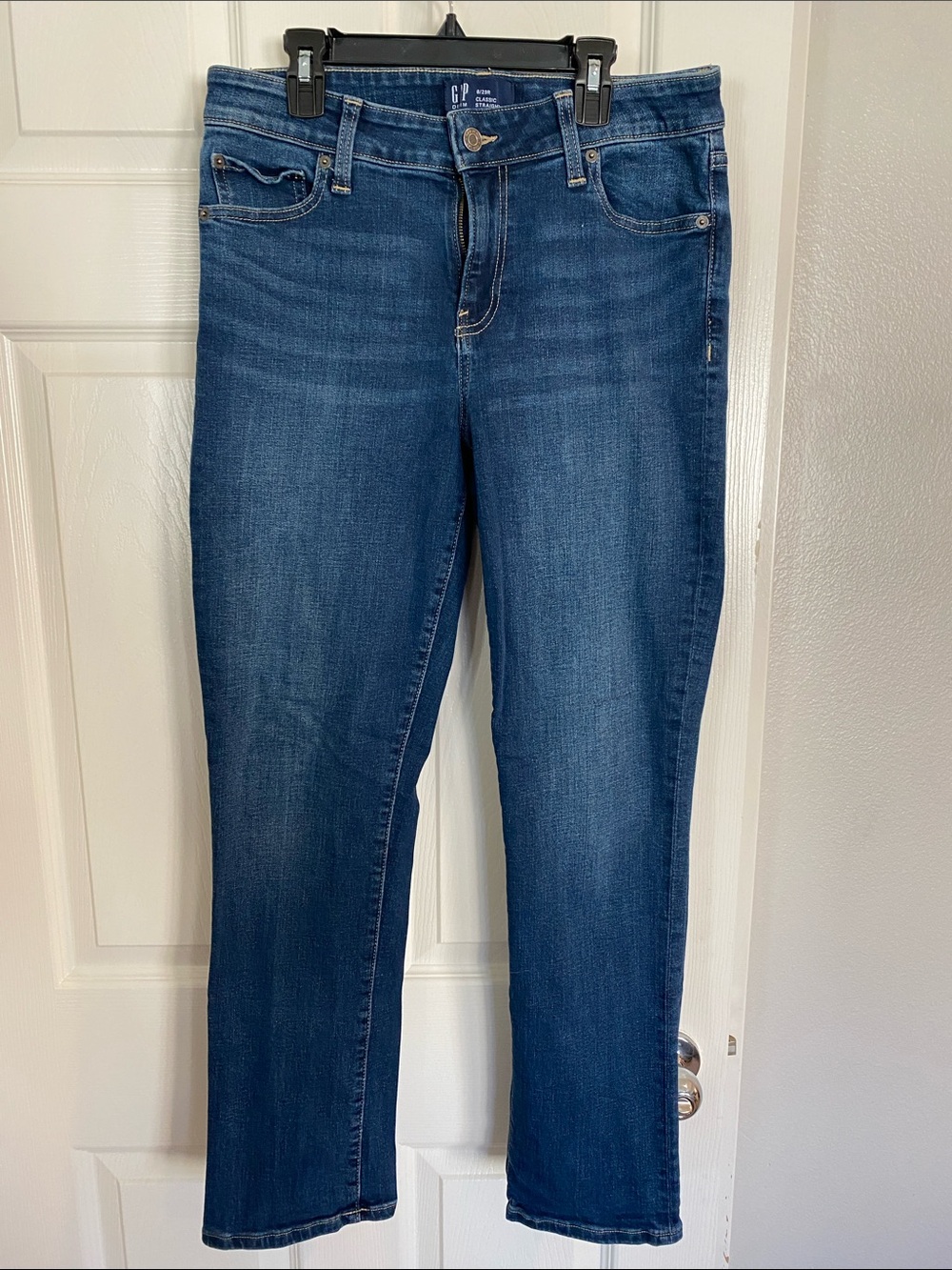 GAP Indigo Straight Leg Women’s Jeans